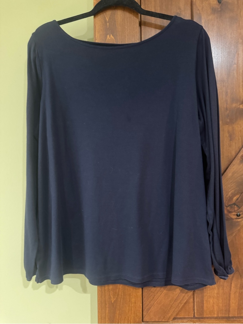 Lands' End Navy Long-Sleeve Scoop Neck Tee